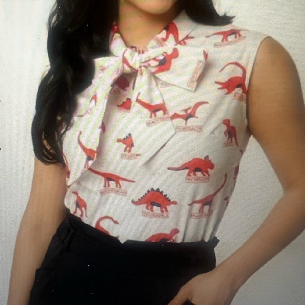 Retrolicious Dinosaur Top w Bow